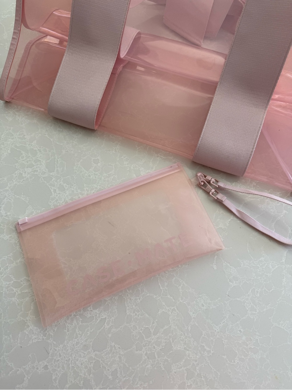 Case Mate Pink Bow-Accent Clear Tote Bag - Picture 4 of 5